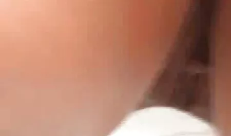 رابطه جنسی یک جوان متقلب را می فیلم سکسی سینه زن دزدد