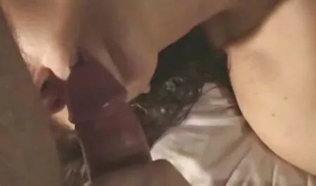 پسر کلیپ سکس زن با حیوان عوضی از گربه مرطوب لذت برد