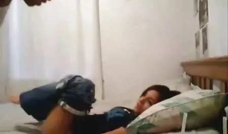 زیبایی فیلم سکس با خواهر زن در الاغ پر شده است