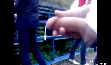 سه مرد نیرومند یک زن جوان را از مقعد و گربه گرفتند فیلم سکس با زن همسایه