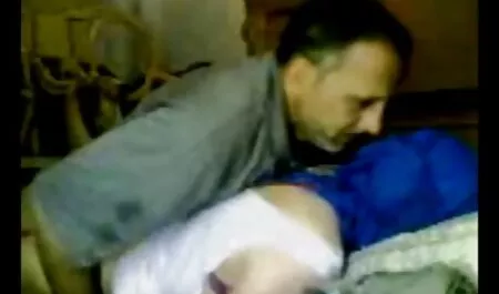 دختر فلم سکس سک با زن داغ روسی در دستشویی تسلیم پسری شد