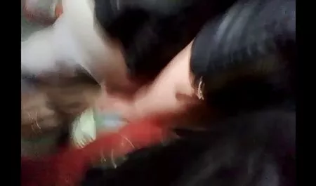 زن جوانی کلیپ سکس زن وشوهر ایرانی روی یک دیک بزرگ کاشت